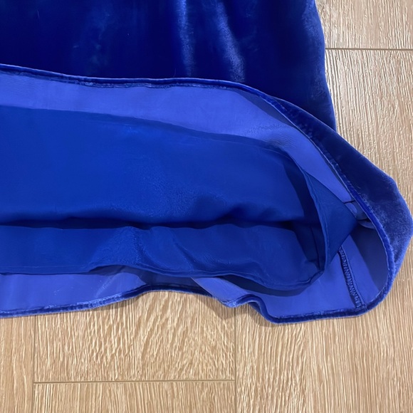 J. Crew Royal Blue Velour Camisole, size 0 Petite - Picture 3 of 6